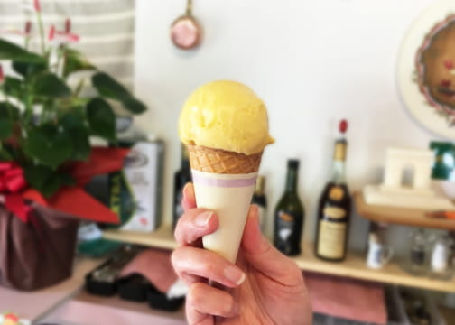 お持ち帰り用アイスクリーム・自家製ジェラード